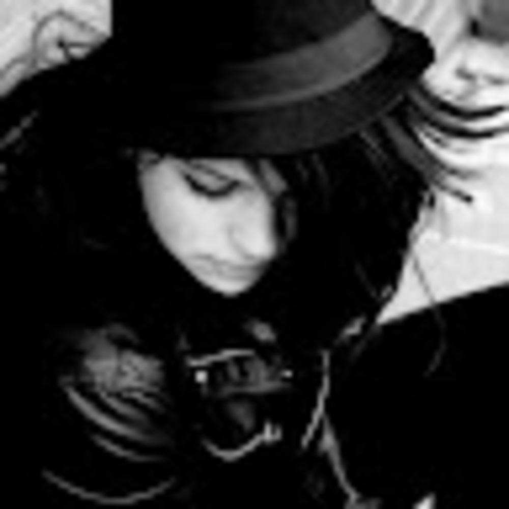 Meet your Posher, Kimberly